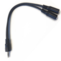 Doppelstecker für AUX-Kabel Doppelstecker für AUX-Kabel