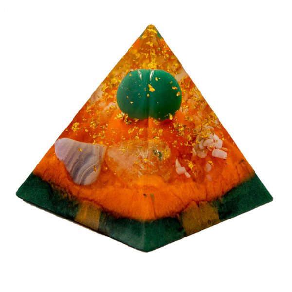 Yamsaro Organ-Pyramide | Luftröhre | Blauer Topas, Calcedon, Bergkristall, Gold